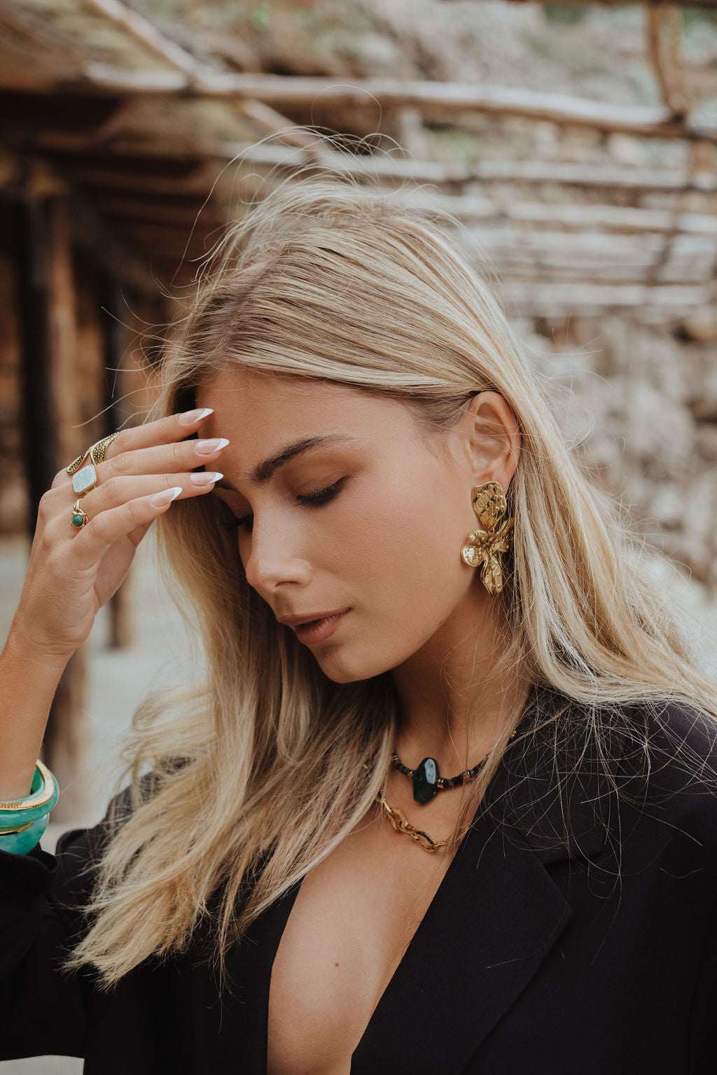 COLLIER TORALLA