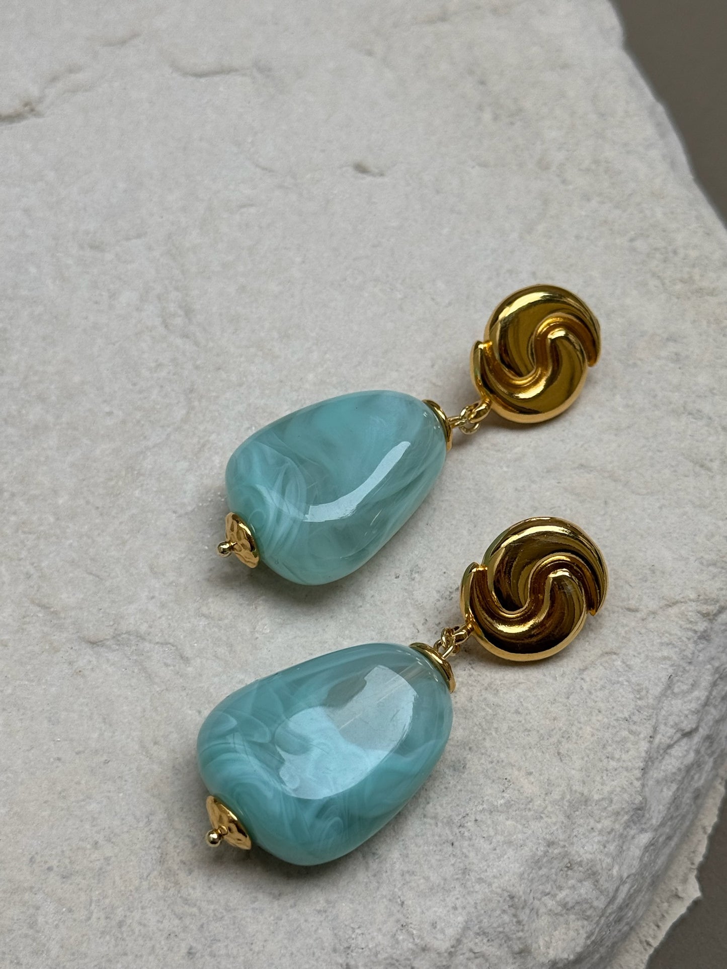 BOUCLE D'OREILLES MAJORQUE BLEUE