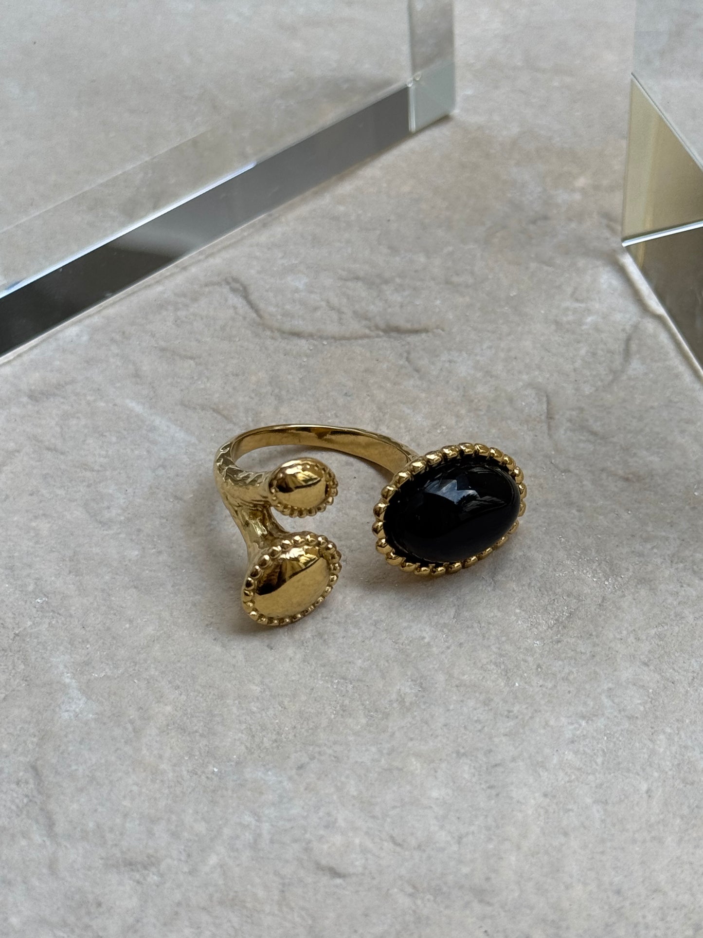 BAGUE COMILLAS