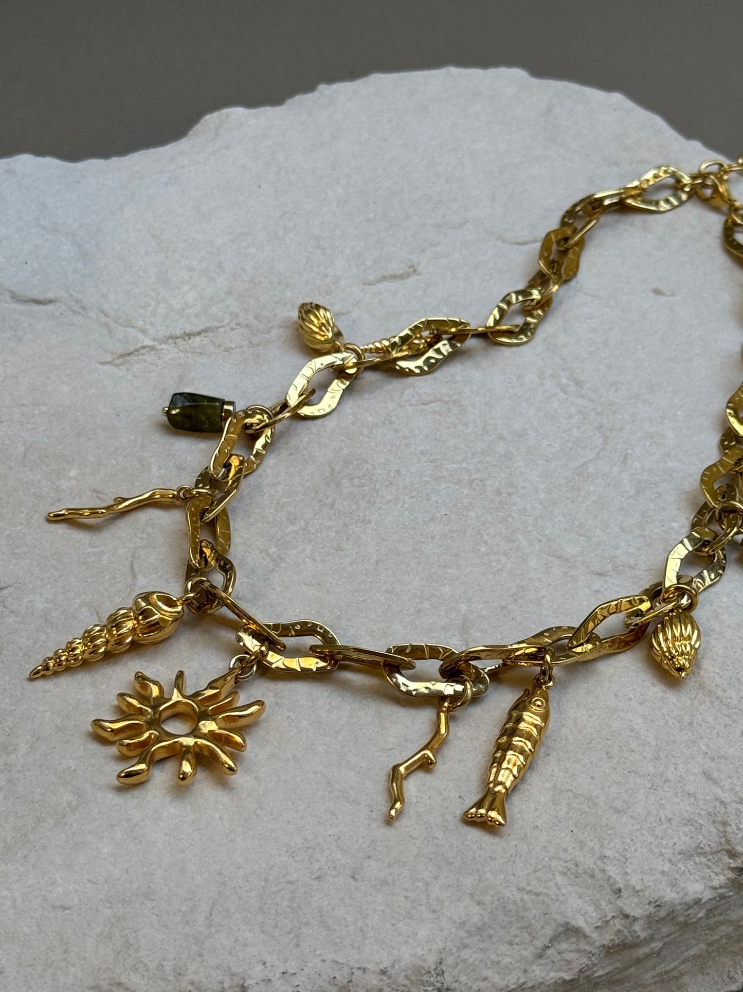 COLLIER PASTRANA