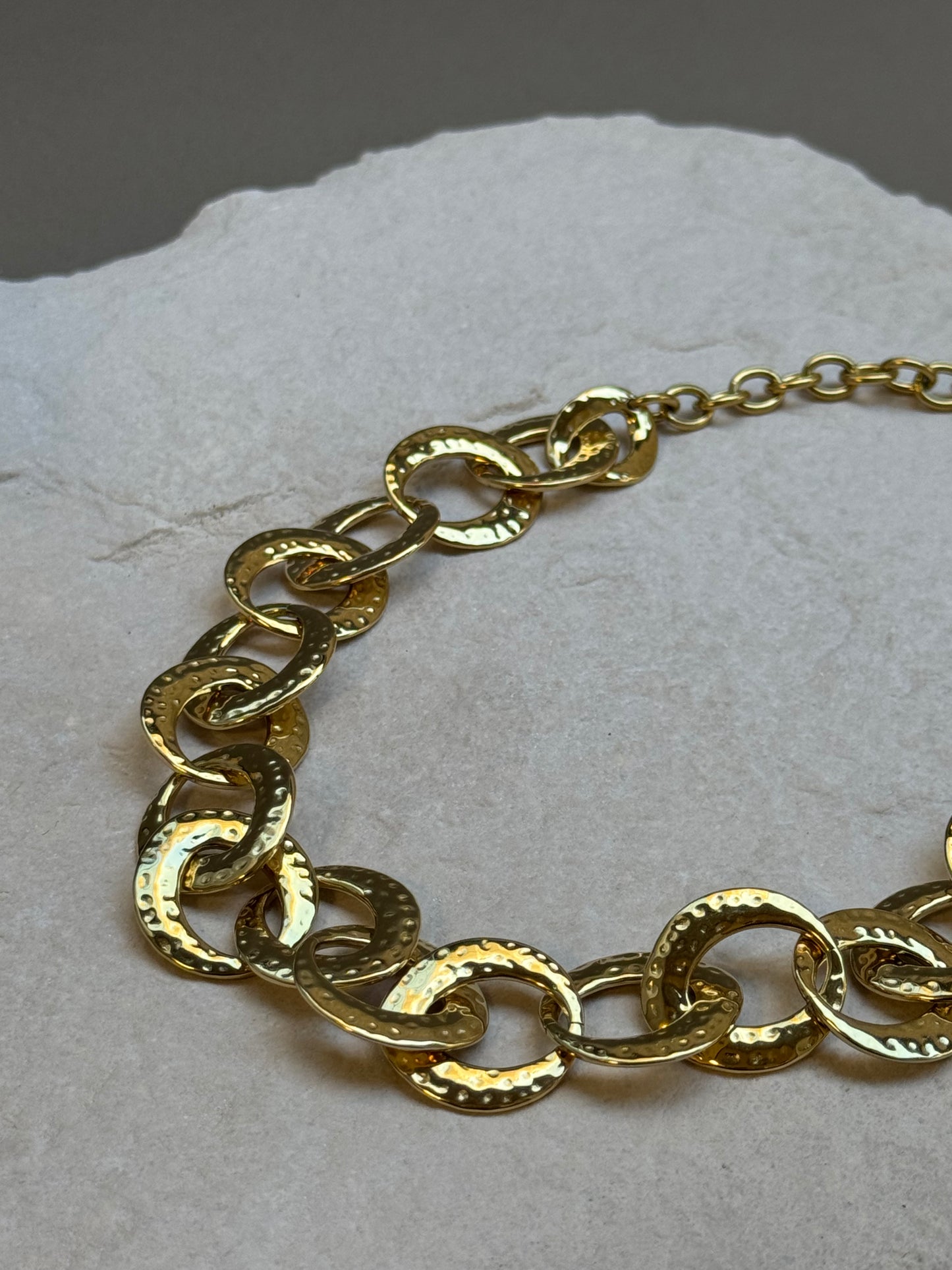 COLLIER RIBADAVIA