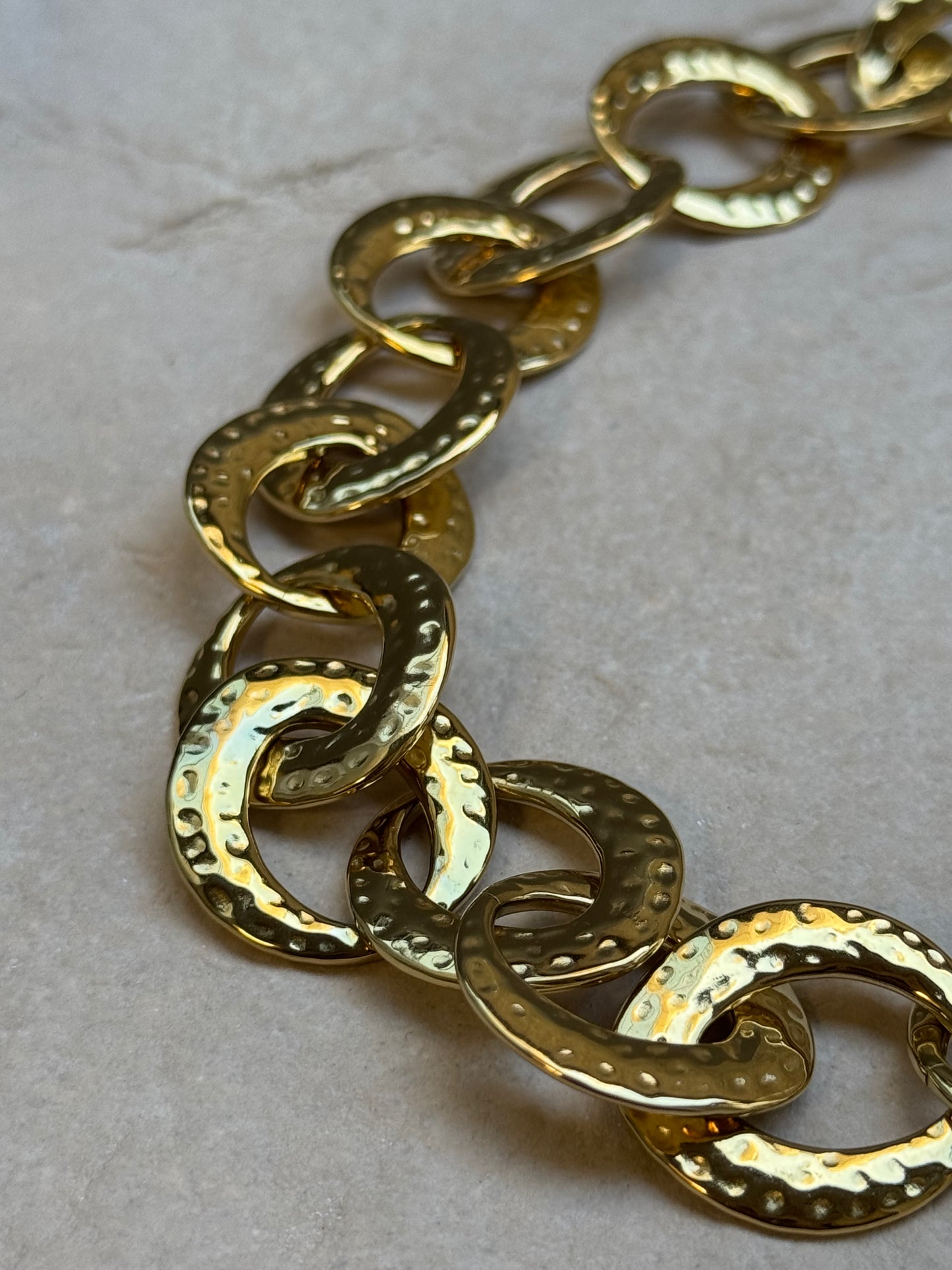 COLLIER RIBADAVIA