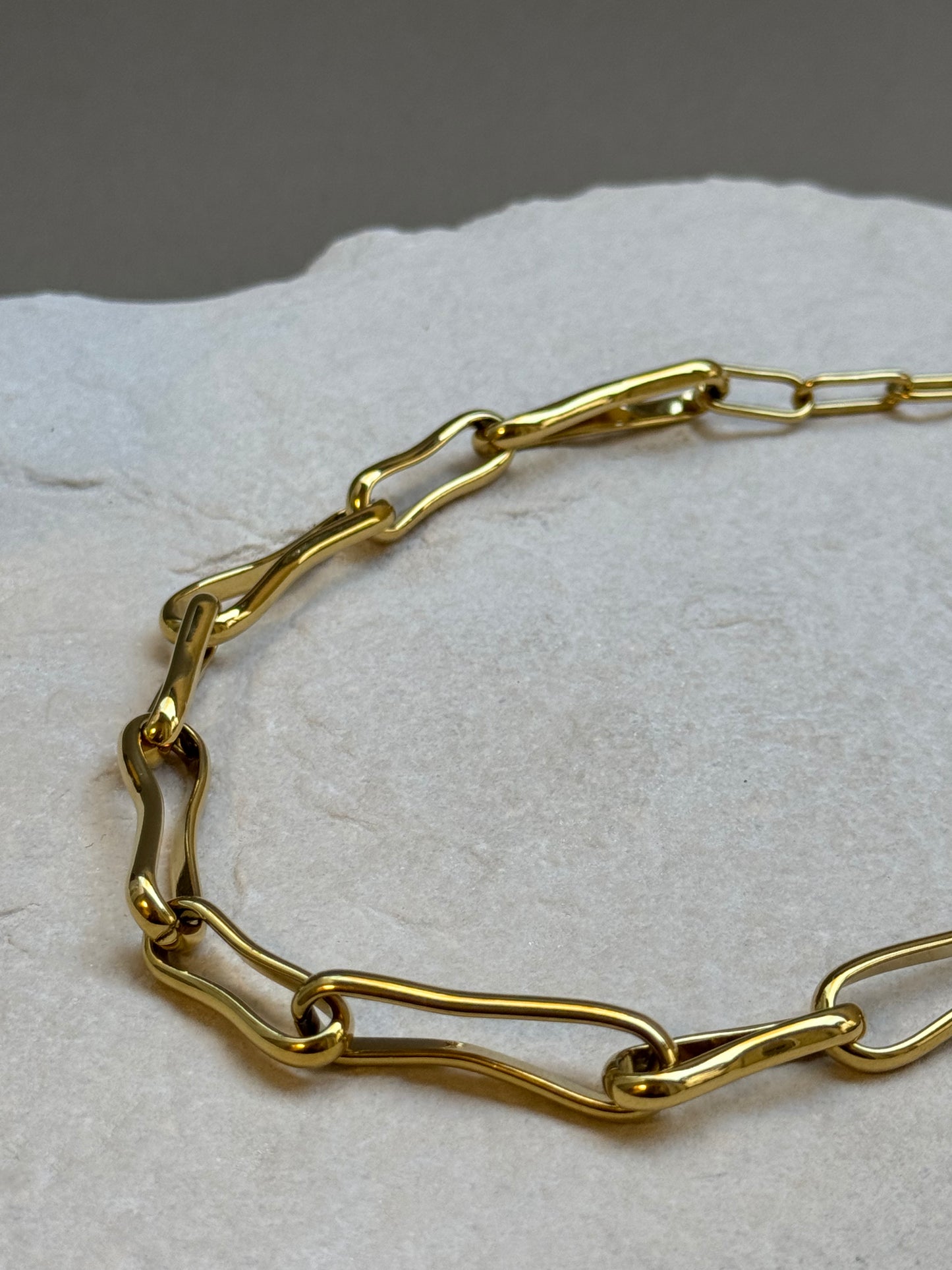 COLLIER BLANES
