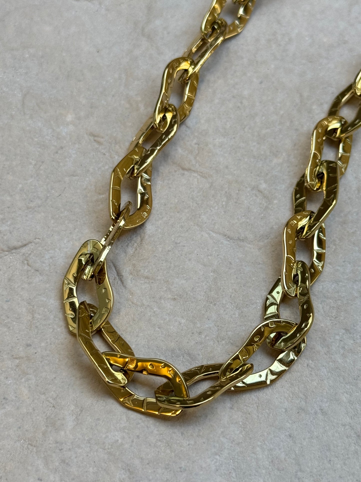 COLLIER AZUAGA