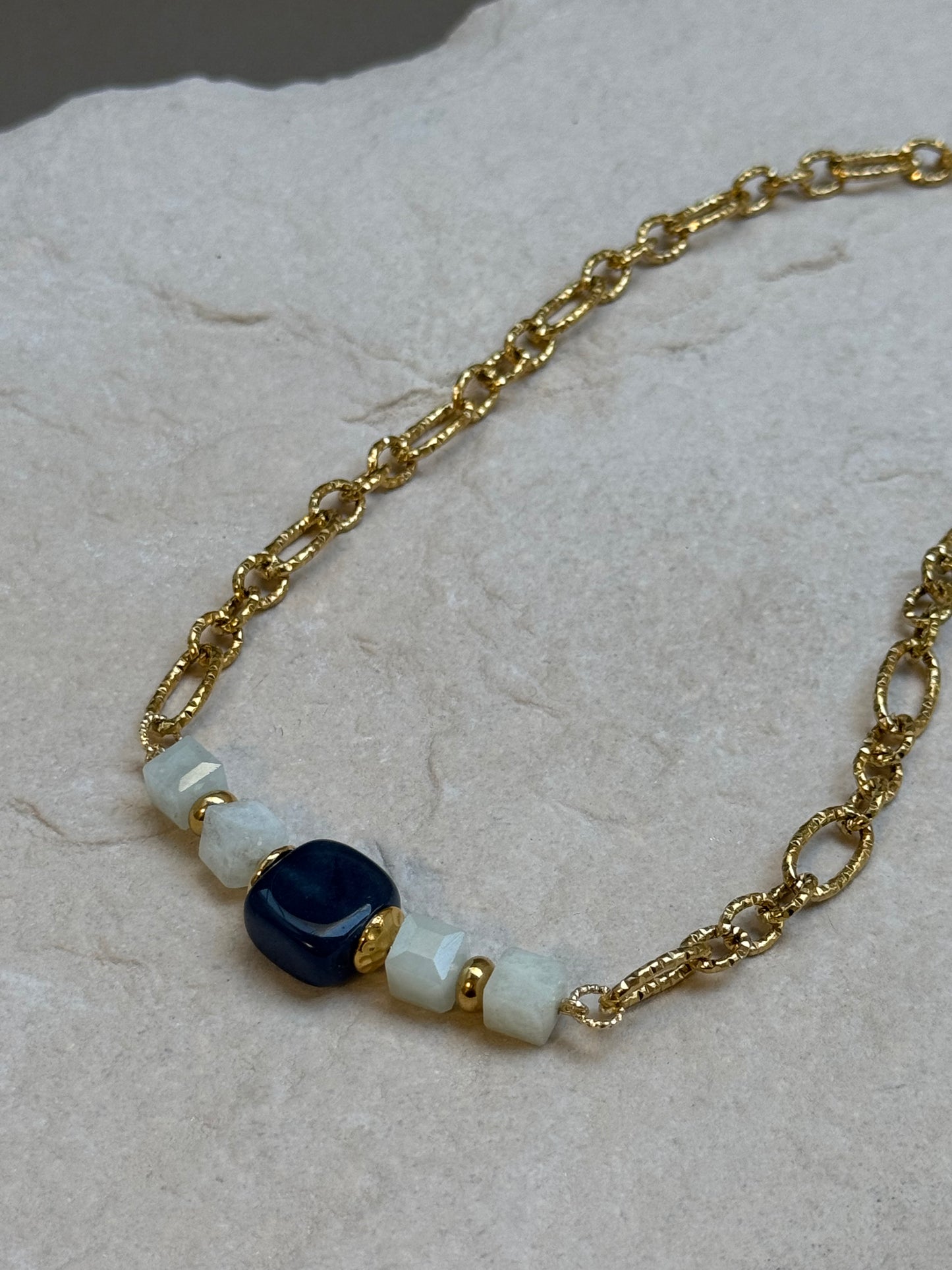 COLLIER BETANZOS