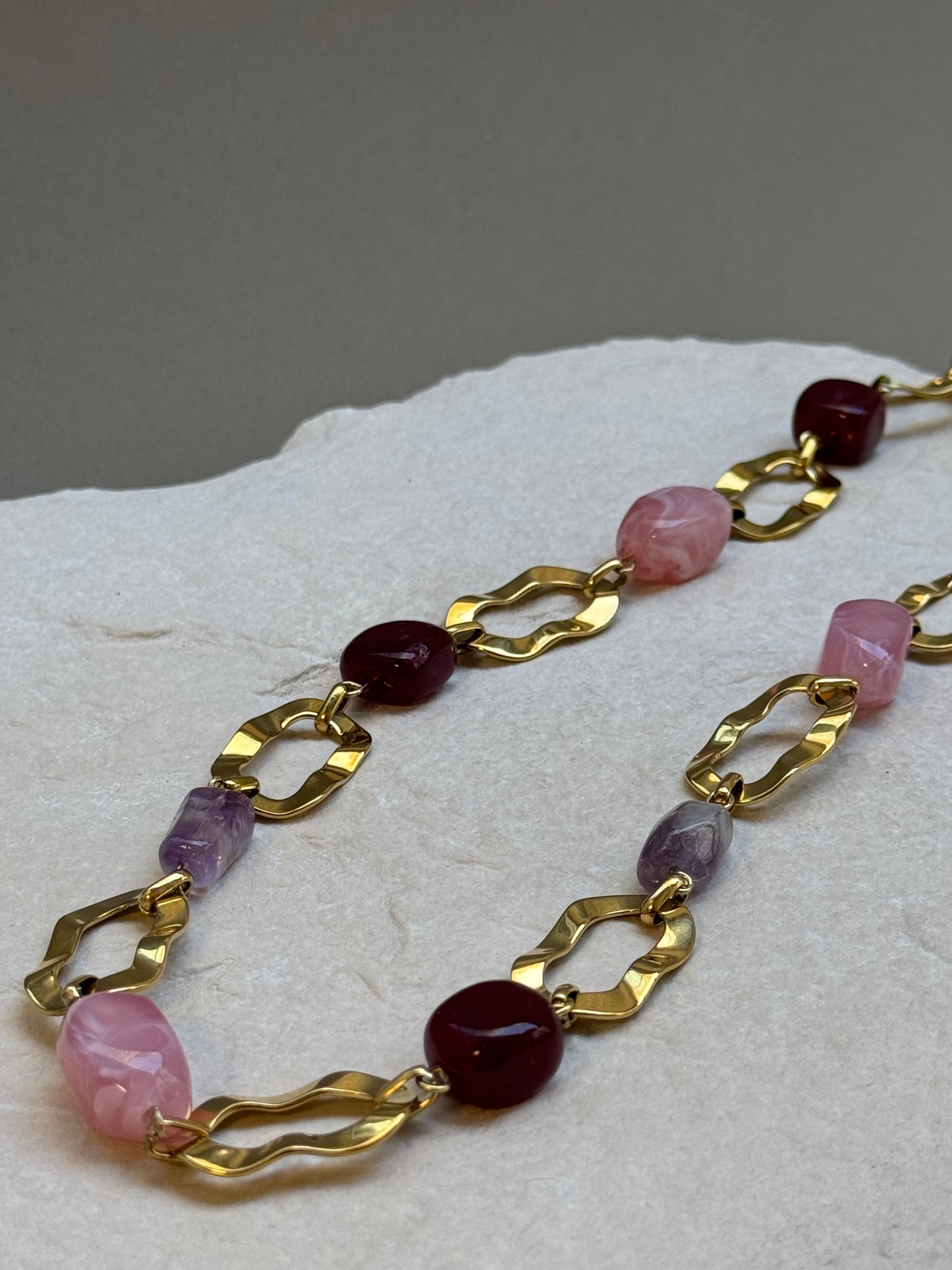 COLLIER HERVAS