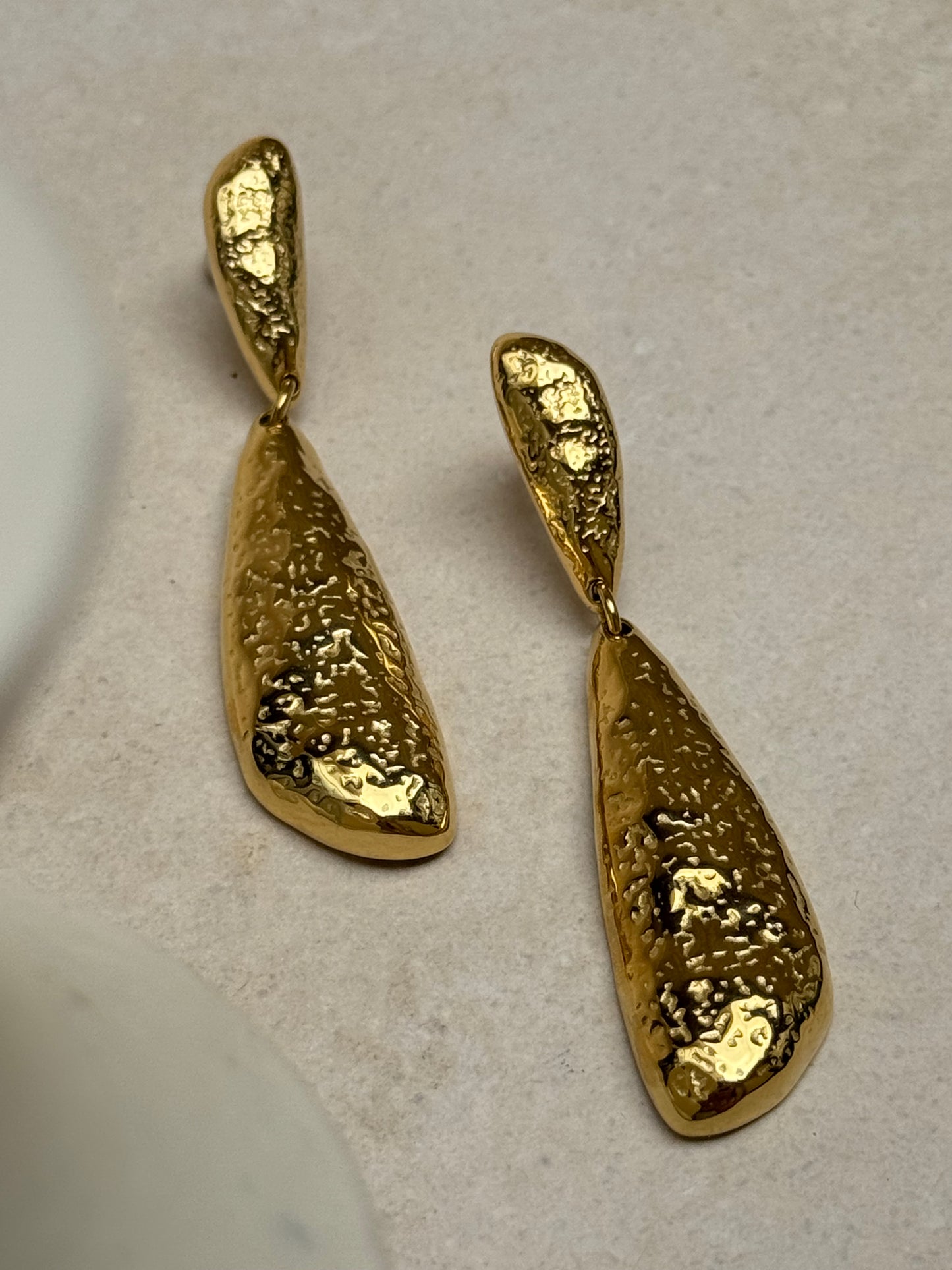 BOUCLES D'OREILLES CHIMERE
