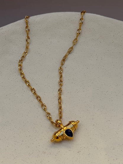 COLLIER ISLA