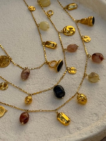 COLLIER AYLIN
