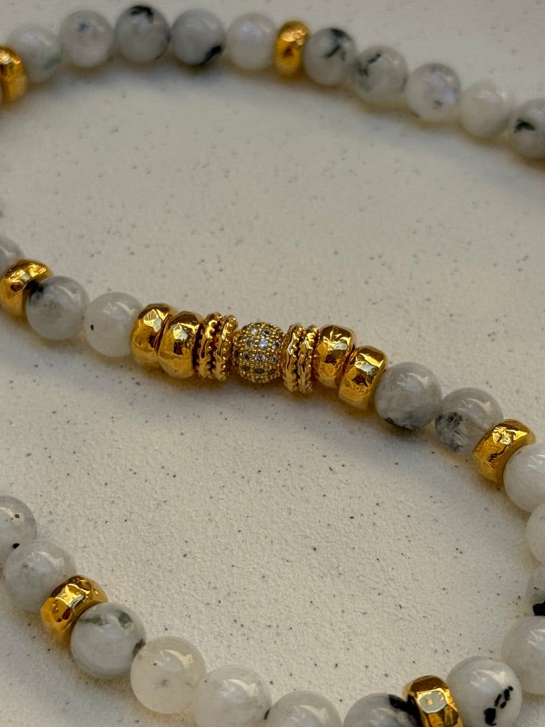 COLLIER LOLA