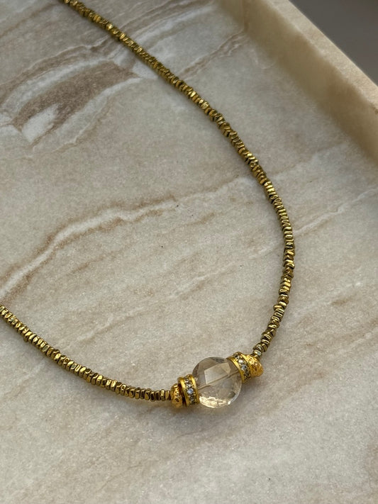 COLLIER LEA