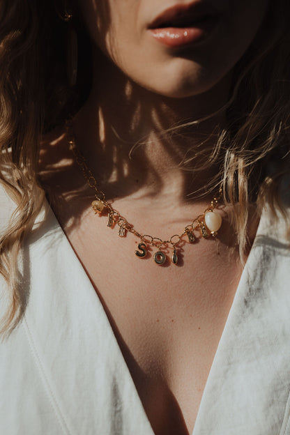 COLLIER EVANIA