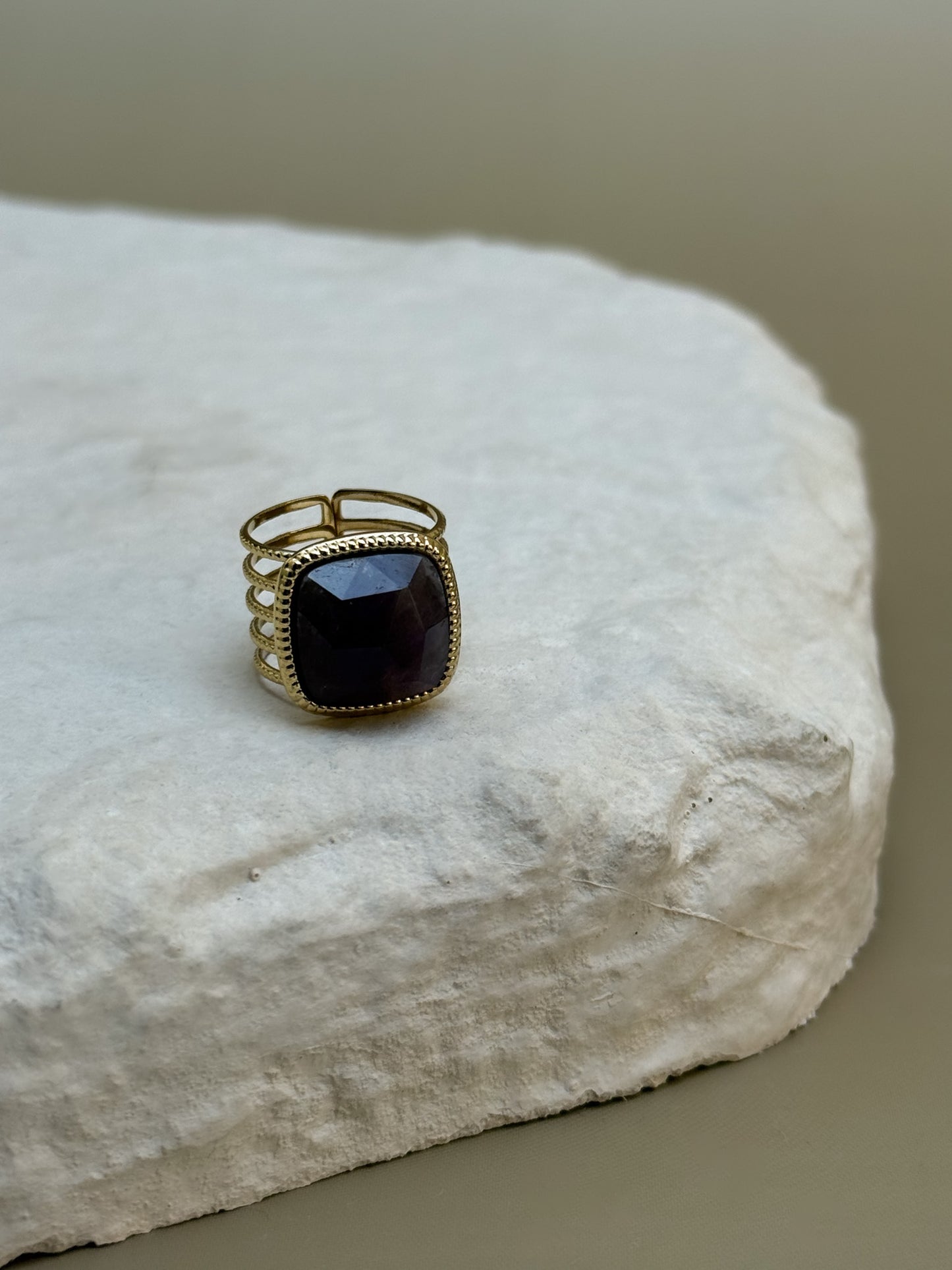 BAGUE ISA