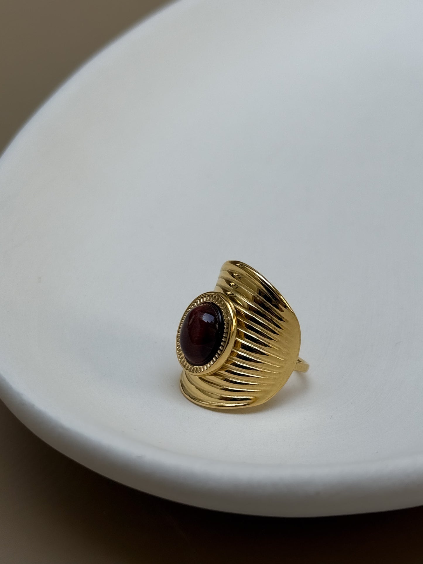 BAGUE ISIS