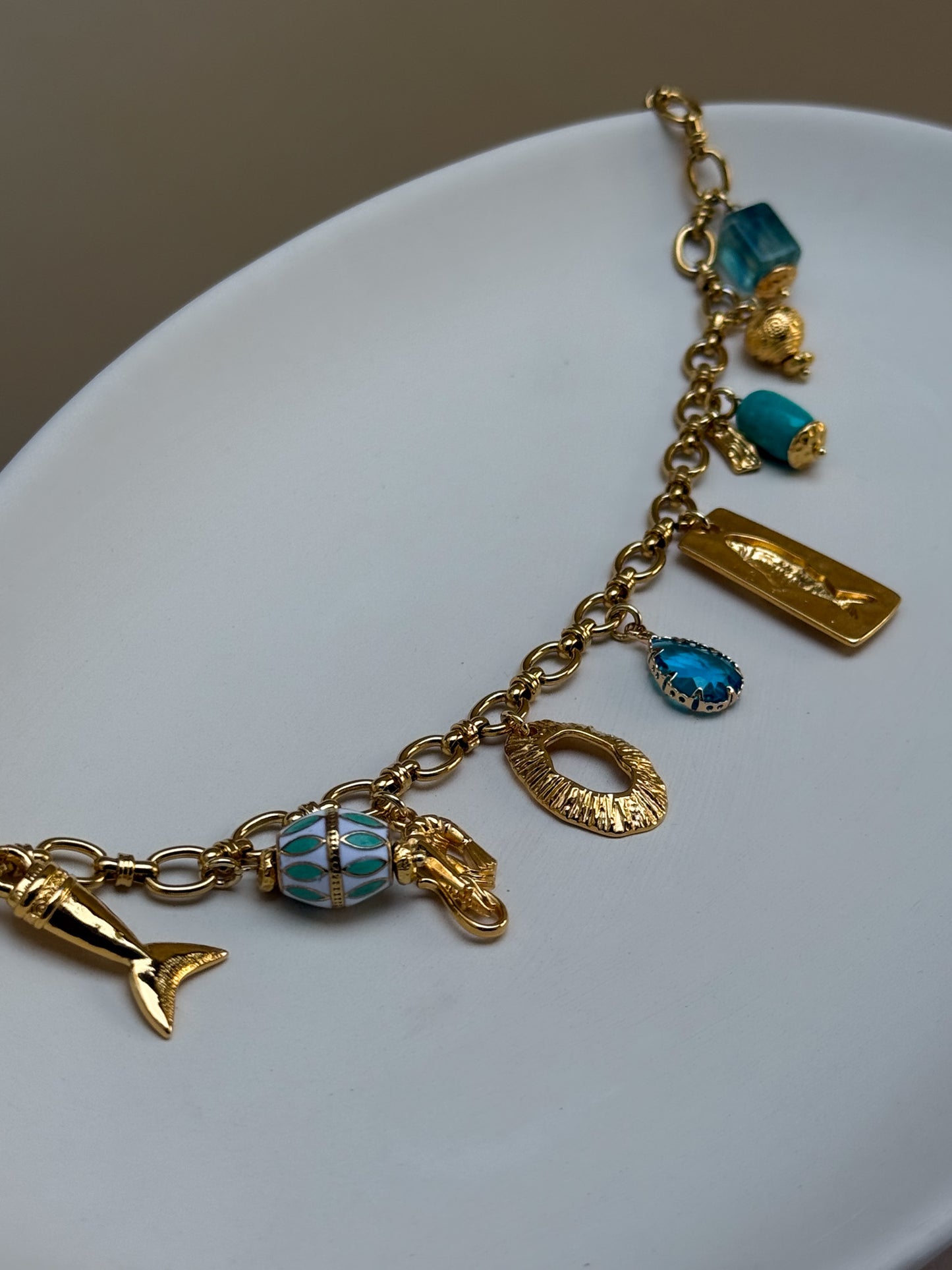 COLLIER ESTELLA
