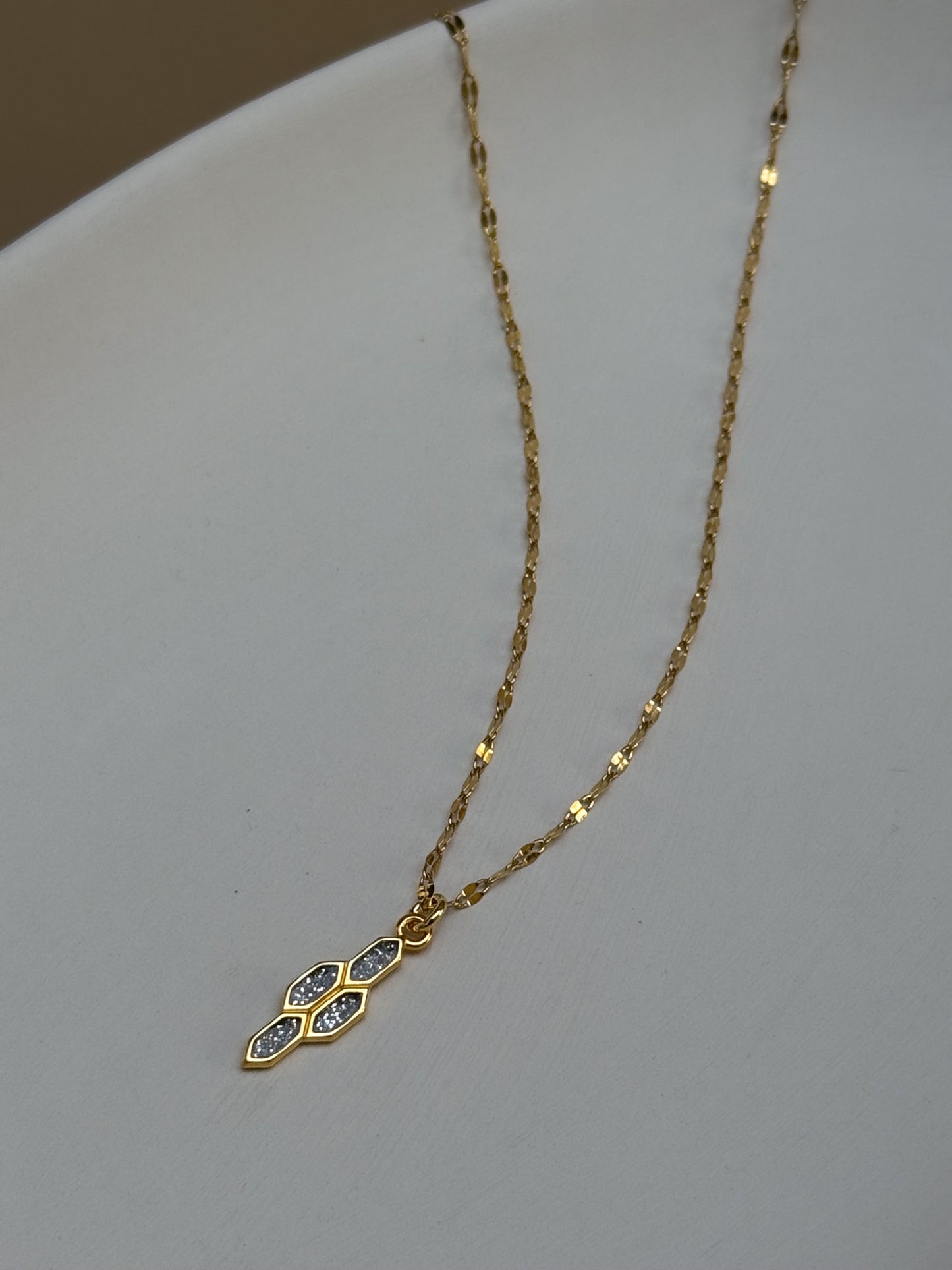 COLLIER EDEN