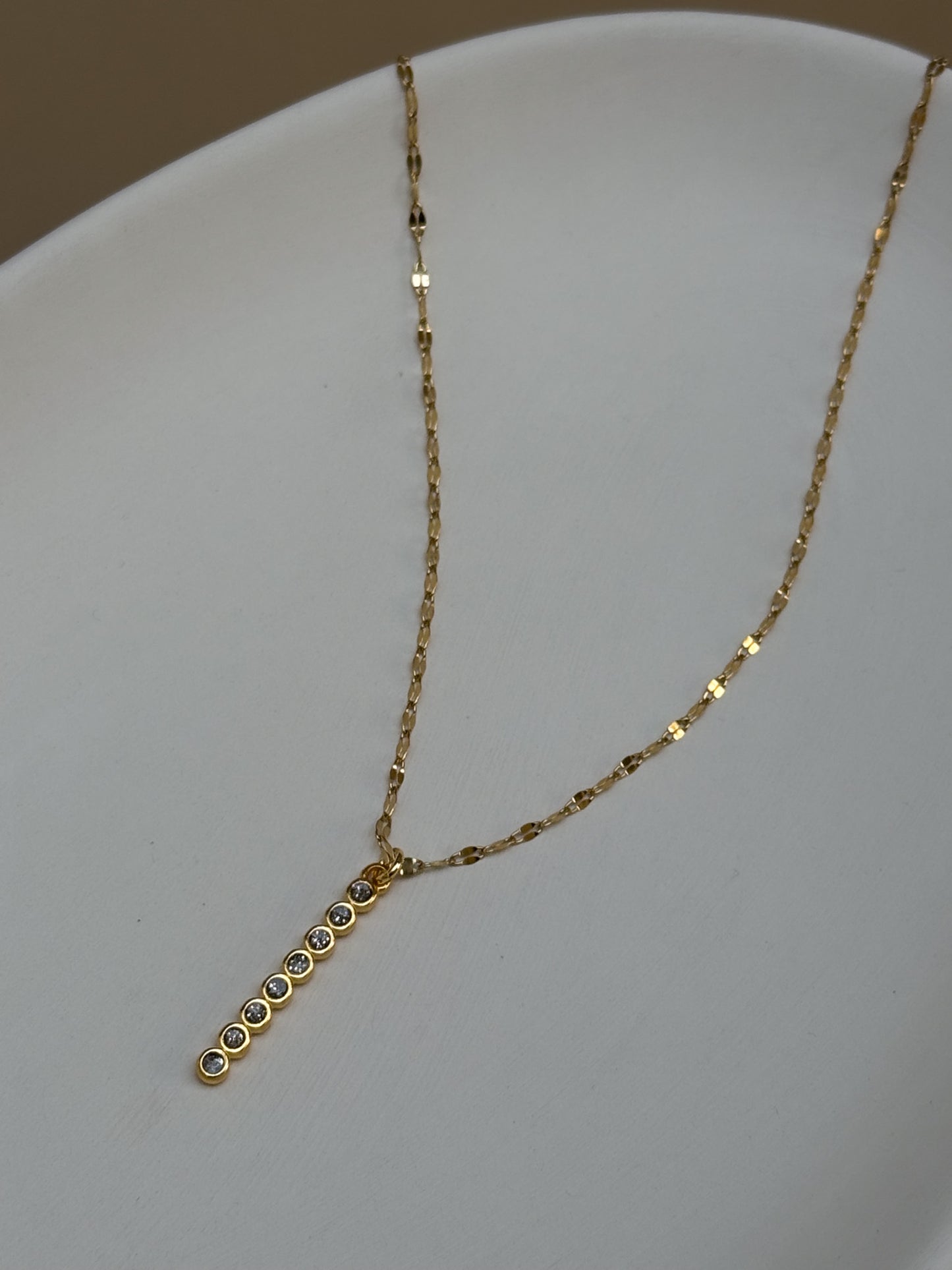 COLLIER EVELYNE