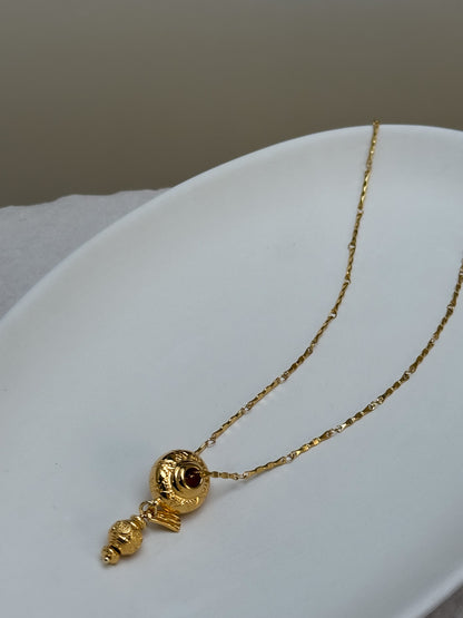COLLIER EMILIA